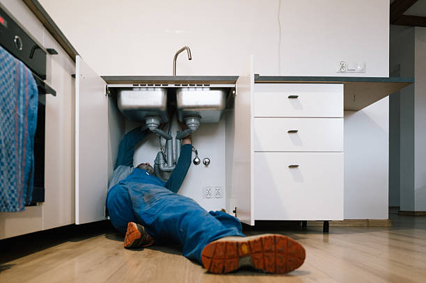 Professional Leak Detection technician working in Camden, AR